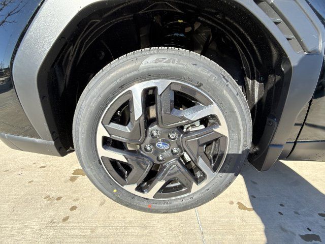 Used 2026 Subaru Forester Limited AWD/4WD image 10