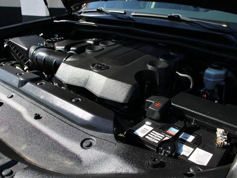 Used 2019 Toyota 4Runner SR5 w/ Wilderness Package RWD image 33