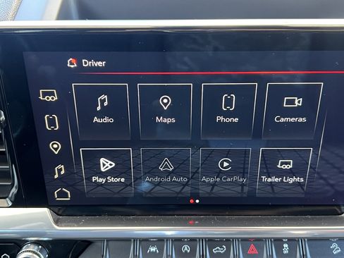 Used 2023 GMC Sierra 1500 Elevation image 14