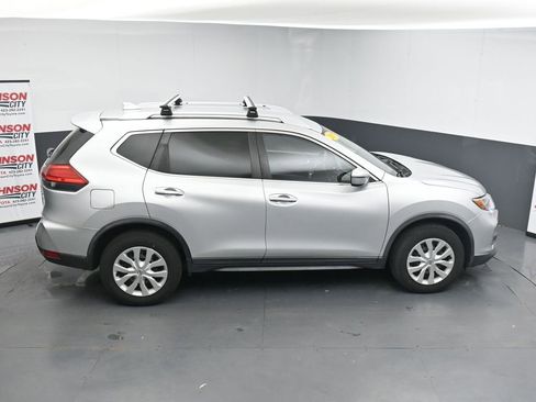 Used 2017 Nissan Rogue S w/ S Appearance Package AWD/4WD image 31