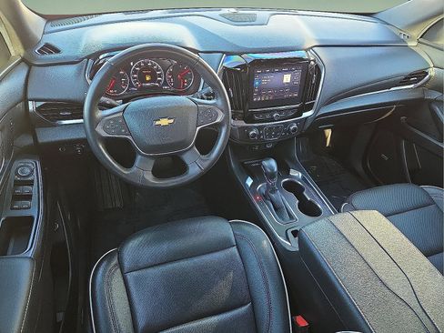 Used 2022 Chevrolet Traverse Premier image 12