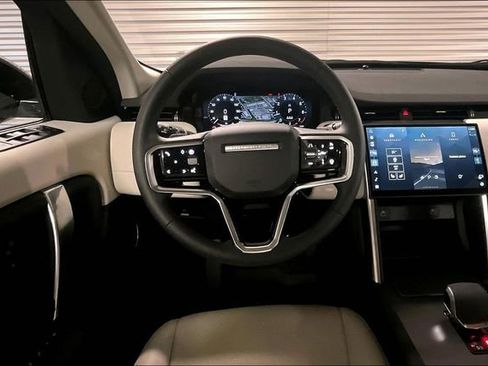 Certified 2025 Land Rover Discovery Sport S AWD/4WD image 4