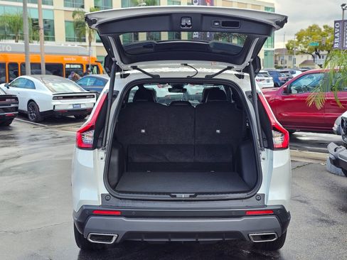 Used 2025 Honda CR-V Sport Touring image 7