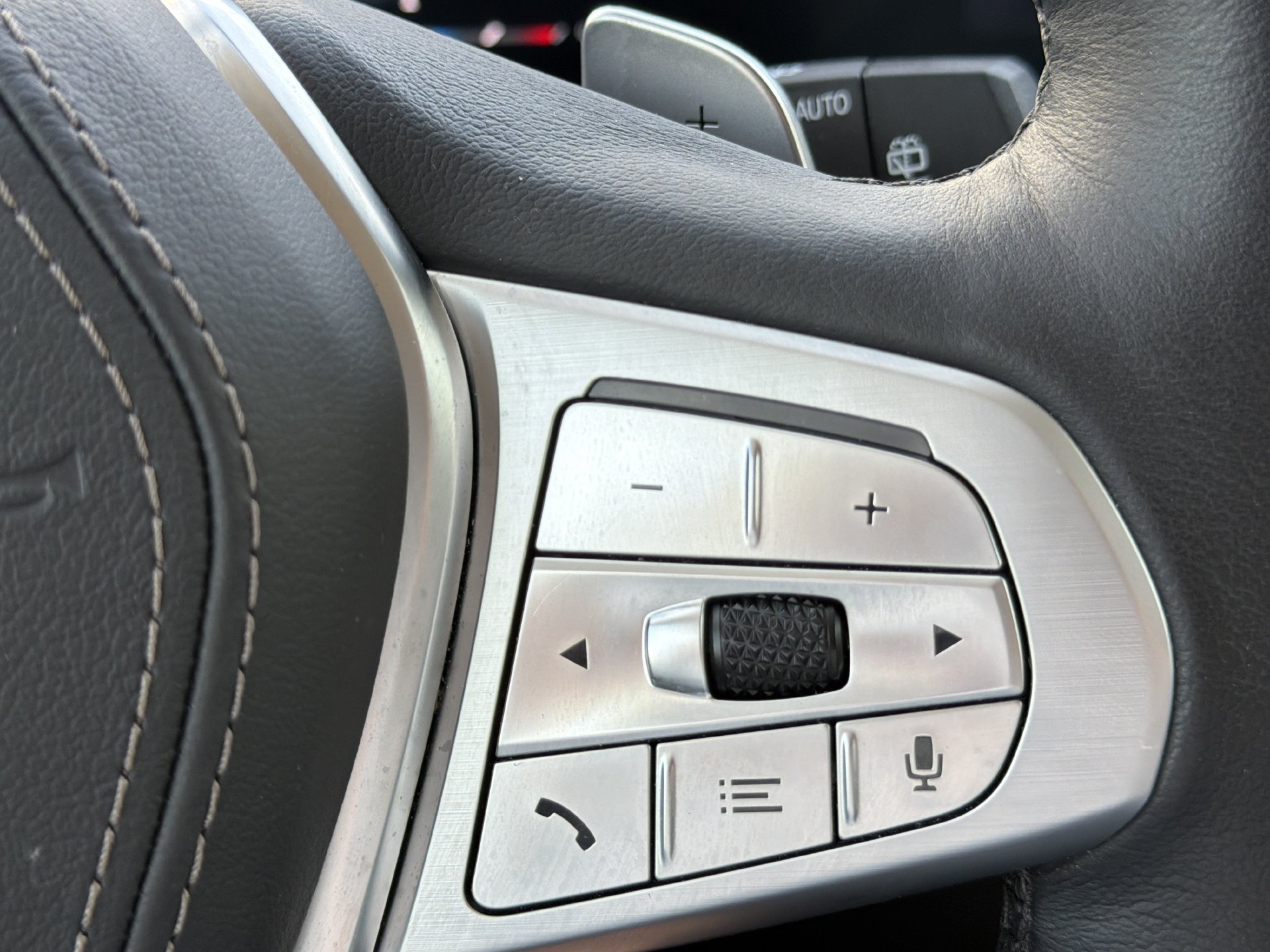 Certified 2026 BMW X7 xDrive40i AWD/4WD image 34