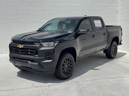 New 2026 Chevrolet Colorado W/T w/ WT Custom Package RWD image 9