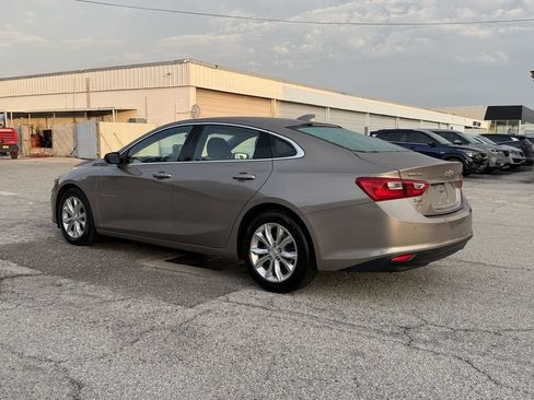 Used 2024 Chevrolet Malibu LT FWD image 7
