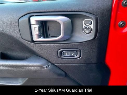 Used 2020 Jeep Wrangler Unlimited Sahara AWD/4WD image 19