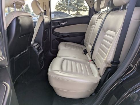 Used 2024 Ford Edge SEL image 17