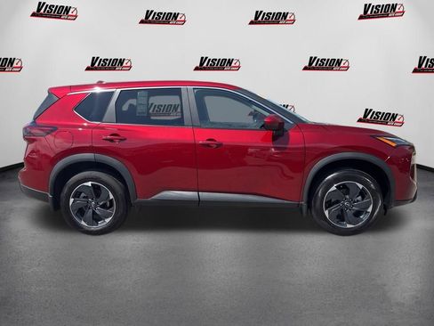 Used 2026 Nissan Rogue SV AWD/4WD image 4