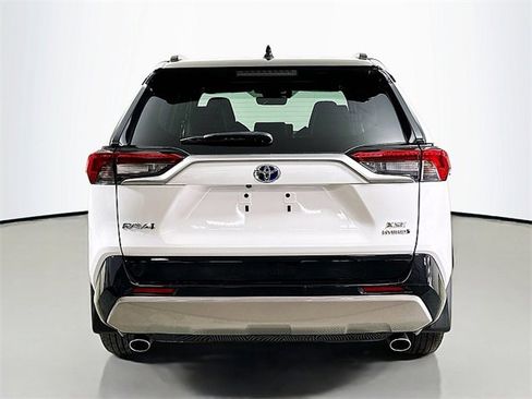 Used 2024 Toyota RAV4 XSE w/ Weather Package image 6