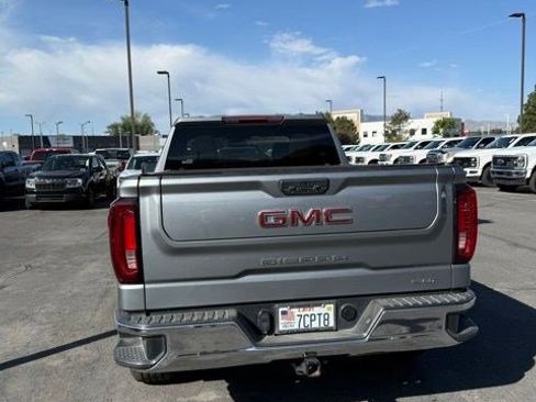 Used 2024 GMC Sierra 1500 SLT w/ SLT Premium Package AWD/4WD image 7