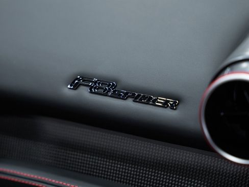 Used 2021 Ferrari F8 Tributo image 64