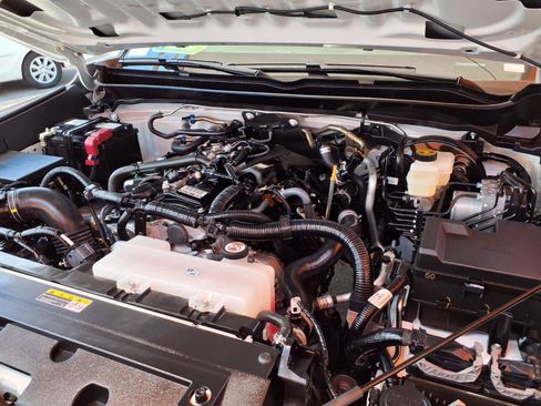 Used 2025 Toyota Tacoma SR RWD image 23