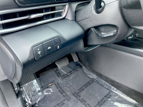 Used 2021 Hyundai Elantra SEL w/ Convenience Package image 16