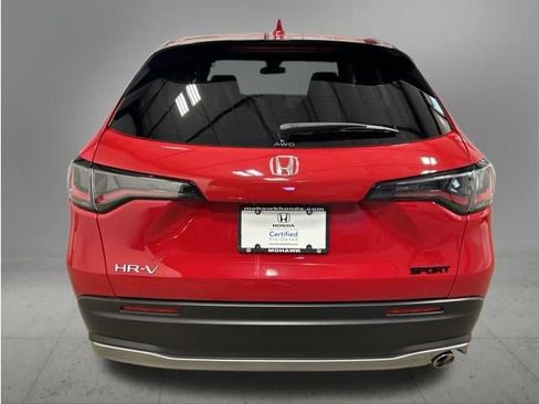 Certified 2024 Honda HR-V Sport image 5
