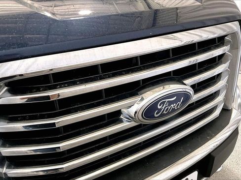 Used 2016 Ford F150 XLT w/ Equipment Group 302A Luxury image 7