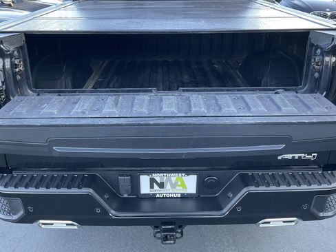 Used 2023 GMC Sierra 1500 AT4 w/ Technology Package AWD/4WD image 45