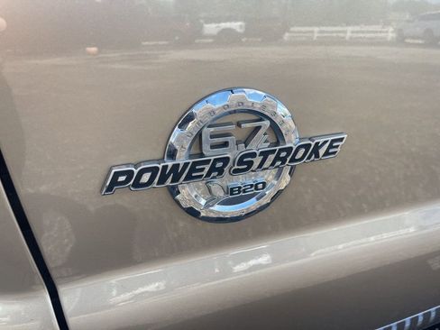 Used 2014 Ford F250 Lariat w/ Chrome Package AWD/4WD image 12