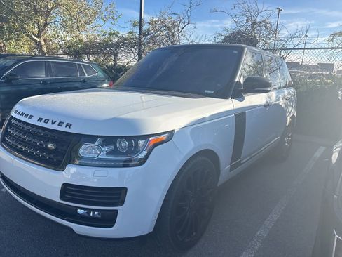 Used 2016 Land Rover Range Rover HSE image 5