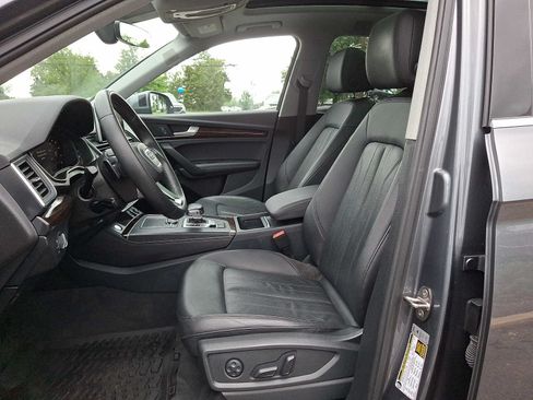Used 2019 Audi Q5 2.0T Premium Plus w/ Premium Plus Package AWD/4WD image 10