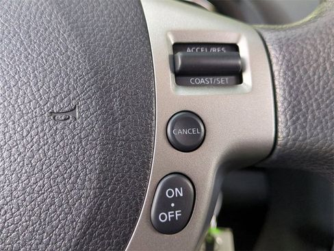 Used 2014 Nissan Rogue S w/ Convenience Package image 16