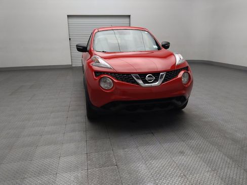 Used 2016 Nissan Juke S FWD image 14