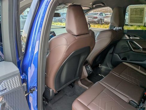 Used 2025 BMW X1 M35i AWD/4WD image 33
