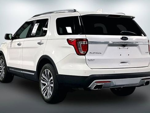 Used 2017 Ford Explorer Platinum AWD/4WD image 6