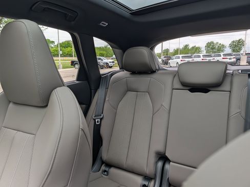 Certified 2025 Audi Q5 Premium w/ Premium Plus AWD/4WD image 12