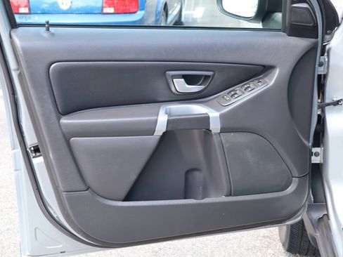 Used 2011 Volvo XC90 3.2 FWD image 7