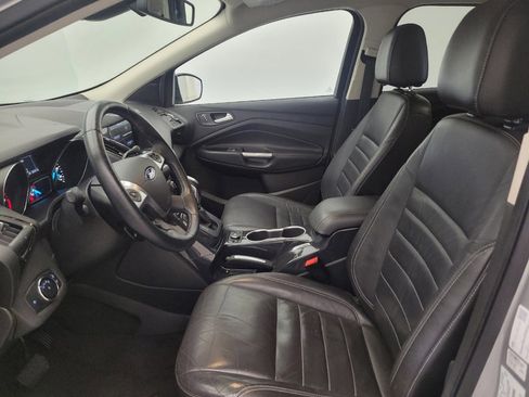 Used 2015 Ford Escape Titanium w/ Equipment Group 301A FWD image 17