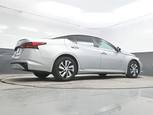 Used 2021 Nissan Altima 2.5 S w/ Driver Assist Package FWD image 32