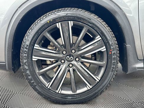 Used 2022 INFINITI QX50 Luxe w/ Appearance Package image 32