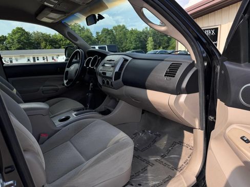 Used 2008 Toyota Tacoma PreRunner w/ SR5 Pkg #2 RWD image 28