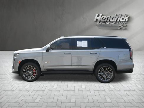 Used 2023 Cadillac Escalade V w/ Heavy-Duty Trailer Package AWD/4WD image 6