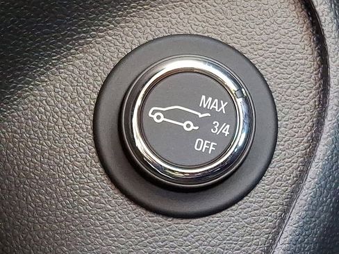 Used 2025 Buick Encore GX Avenir w/ Avenir Convenience Package AWD/4WD image 25