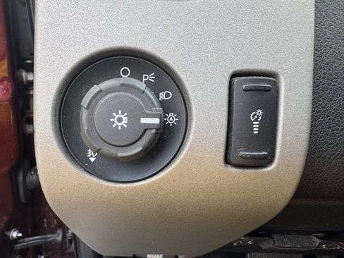 Used 2015 Ford F250 Lariat w/ Lariat Ultimate Package image 22