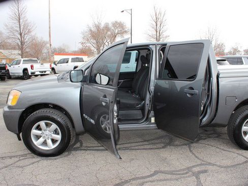 Used 2015 Nissan Titan S w/ S Popular Equipment Package image 9