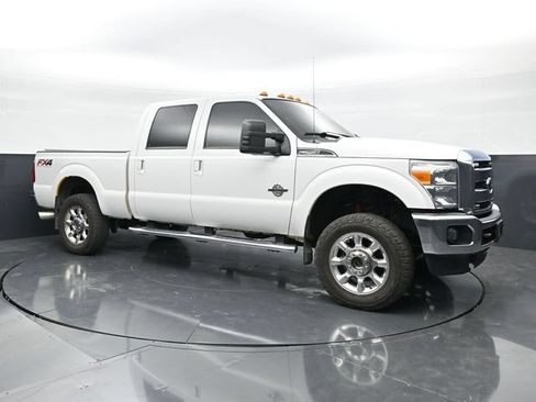 Used 2014 Ford F250 Lariat w/ Lariat Ultimate Package AWD/4WD image 3