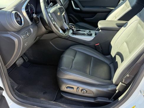 Used 2024 Chevrolet Blazer LT image 9