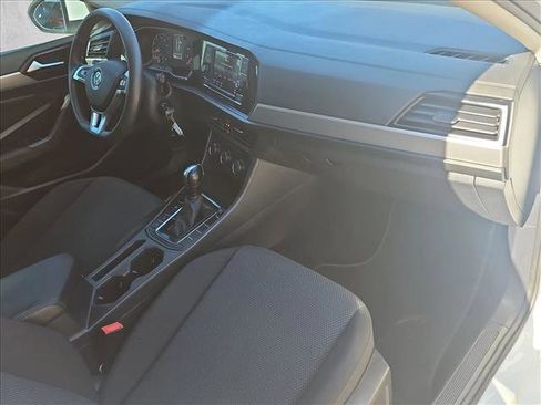 Used 2019 Volkswagen Jetta S image 21