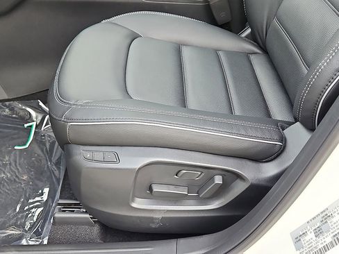 New 2025 MAZDA CX-5 AWD 2.5 S w/ Premium Plus Pkg image 16