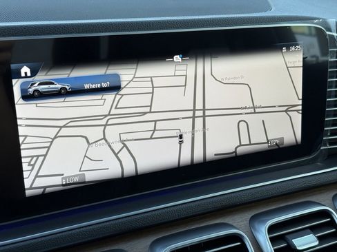 New 2025 Mercedes-Benz GLE 580 4MATIC image 7