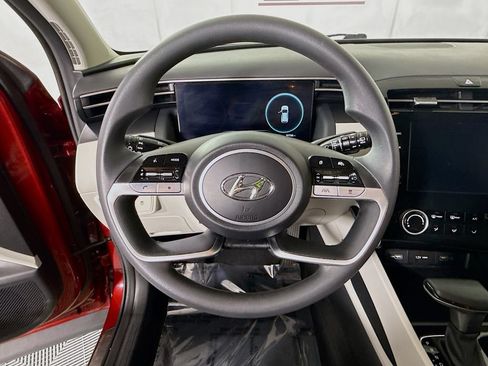 Certified 2024 Hyundai Tucson SE FWD image 19