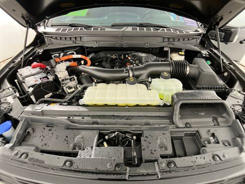 Certified 2024 Ford F150 Platinum image 33