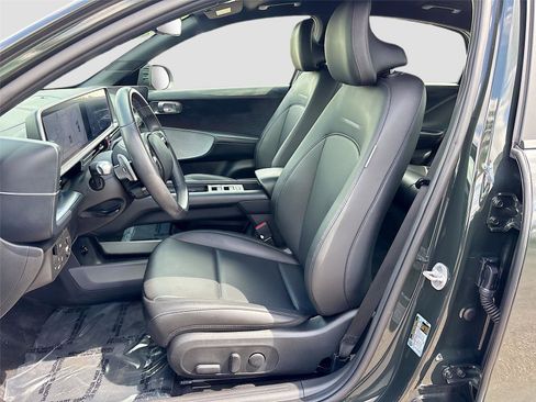 Used 2023 Hyundai Ioniq 6 SEL image 21