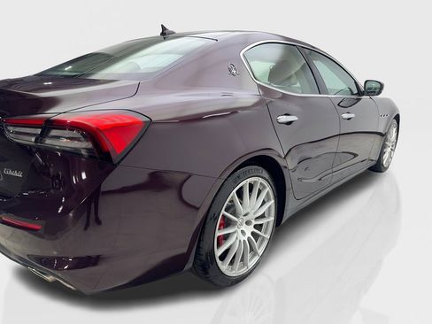 Used 2021 Maserati Ghibli image 13
