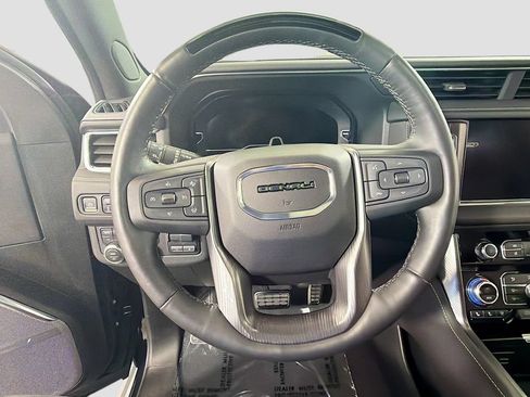 Used 2024 GMC Yukon Denali Ultimate AWD/4WD image 13