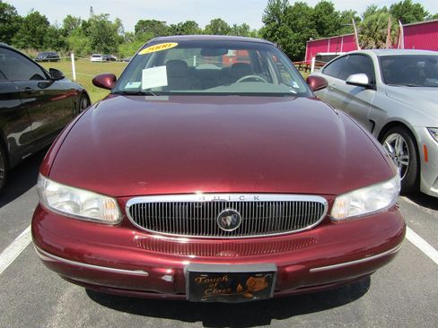 Used 2000 Buick Century Limited w/ Luxury Pkg FWD image 2