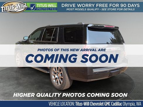 Used 2017 GMC Yukon Denali AWD/4WD image 3
